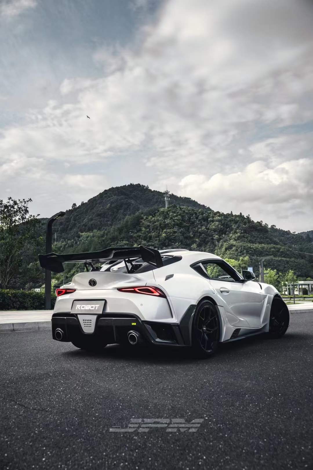 Robot Toyota GR Supra Alerion B Complete Narrow Body Kit Aftermarket Carbon Fiber Part / Bodykit - Robot Bodykits