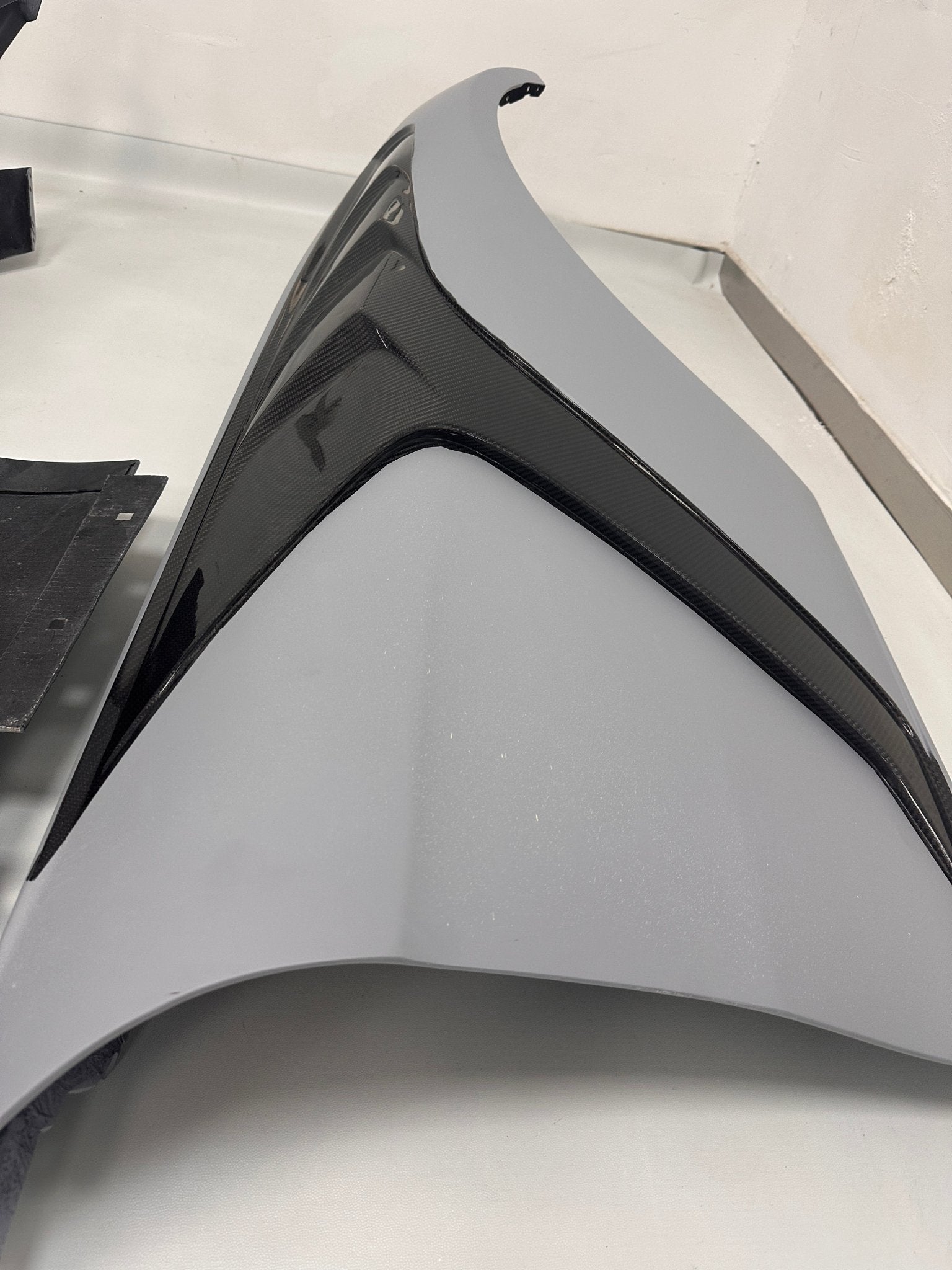 Robot Works Mercedes AMG GT Front Arch Aftermarket Carbon Fiber Part / Bodykit - Robot Bodykits