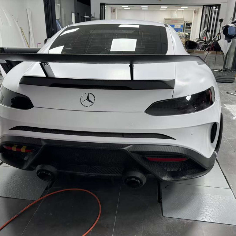 Robot Works Mercedes AMG GT Rear Bumper & Diffuser Aftermarket Carbon Fiber Part / Bodykit - Robot Bodykits