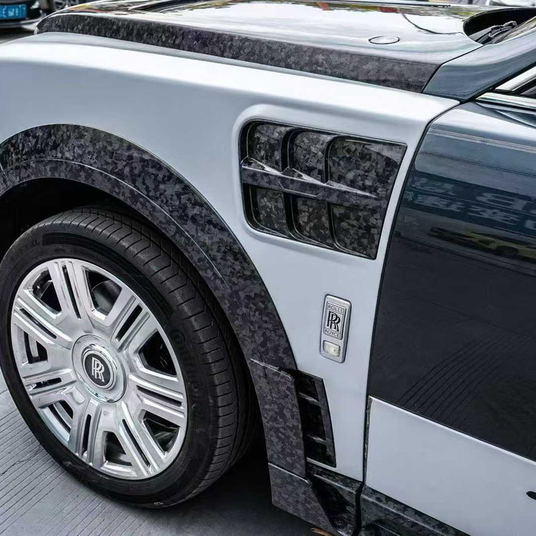 Rolls - Royce Cullinan (2018–2024) & 2025 (Series 2) Full Bodykit Aftermarket Carbon Fiber Part / Bodykit - Robot Bodykits