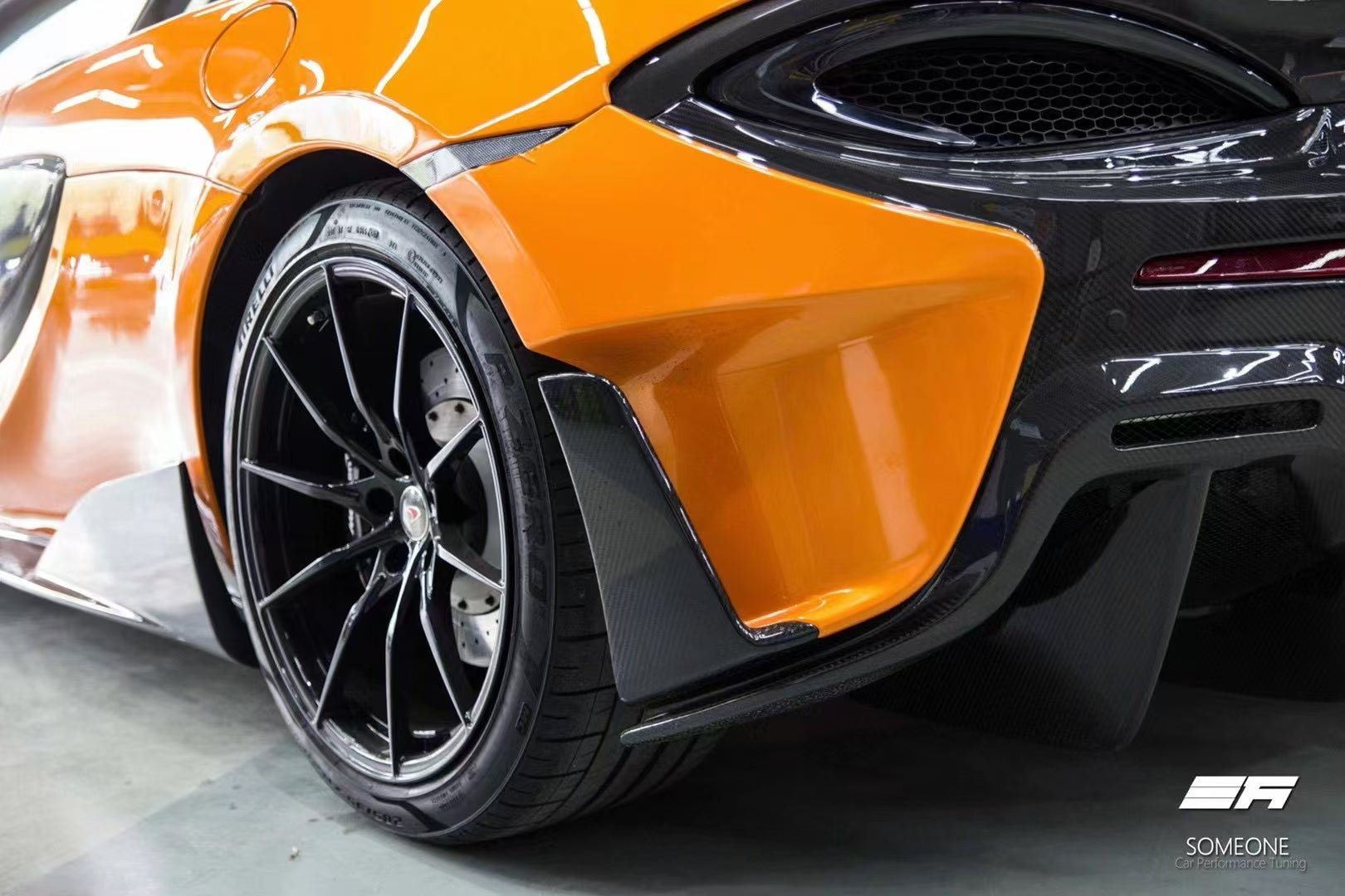 SD Carbon 600LT Conversion Body Kit for McLaren 540C 570S Full Prepreg / Dry Carbon Aftermarket Carbon Fiber Part / Bodykit - Robot Bodykits
