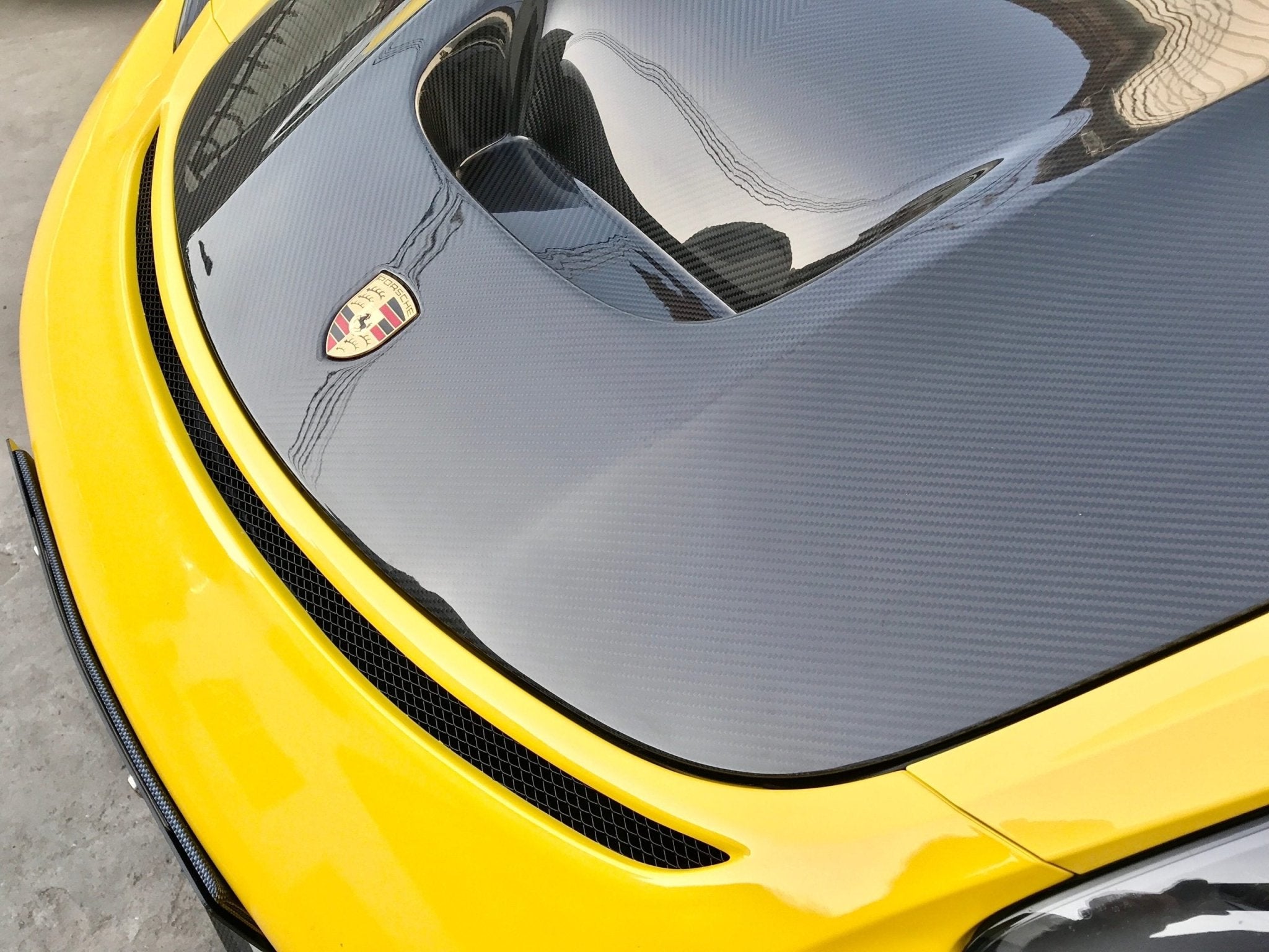 SD Carbon Design DRY Carbon Fiber Hood Bonnet For Porsche 911 991 / 718 Cayman Boxster Aftermarket Carbon Fiber Part / Bodykit - Robot Bodykits