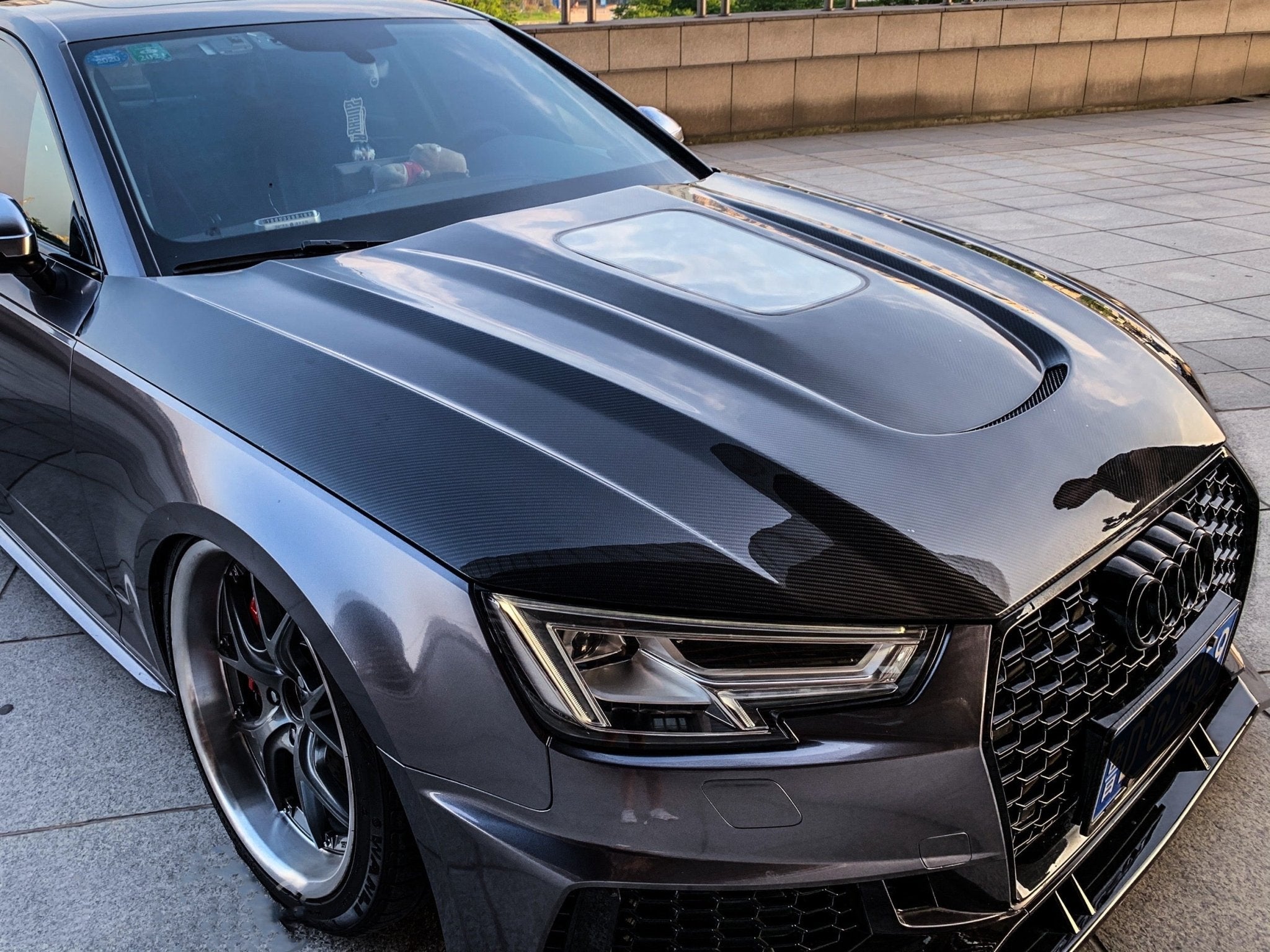 SD Carbon Fiber Tempered Glass Hood Bonnet For Audi A4 S4 2017-ON B9 B9.5 Aftermarket Carbon Fiber Part / Bodykit - Robot Bodykits