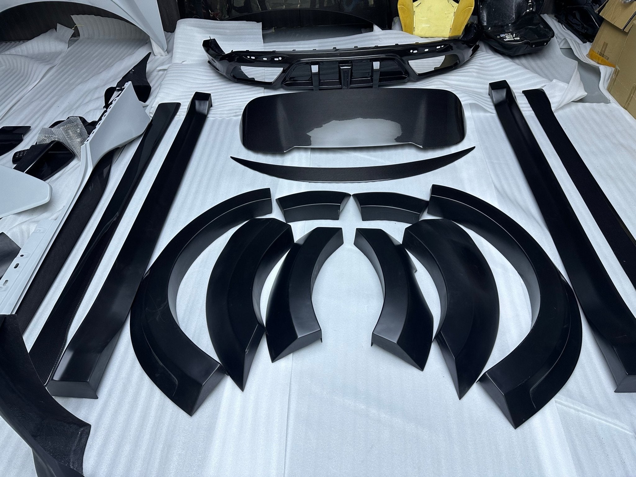 SD Carbon Partial Carbon Fiber Widebody Kit For Alfa Romeo Stelvio 2.0T Aftermarket Carbon Fiber Part / Bodykit - Robot Bodykits