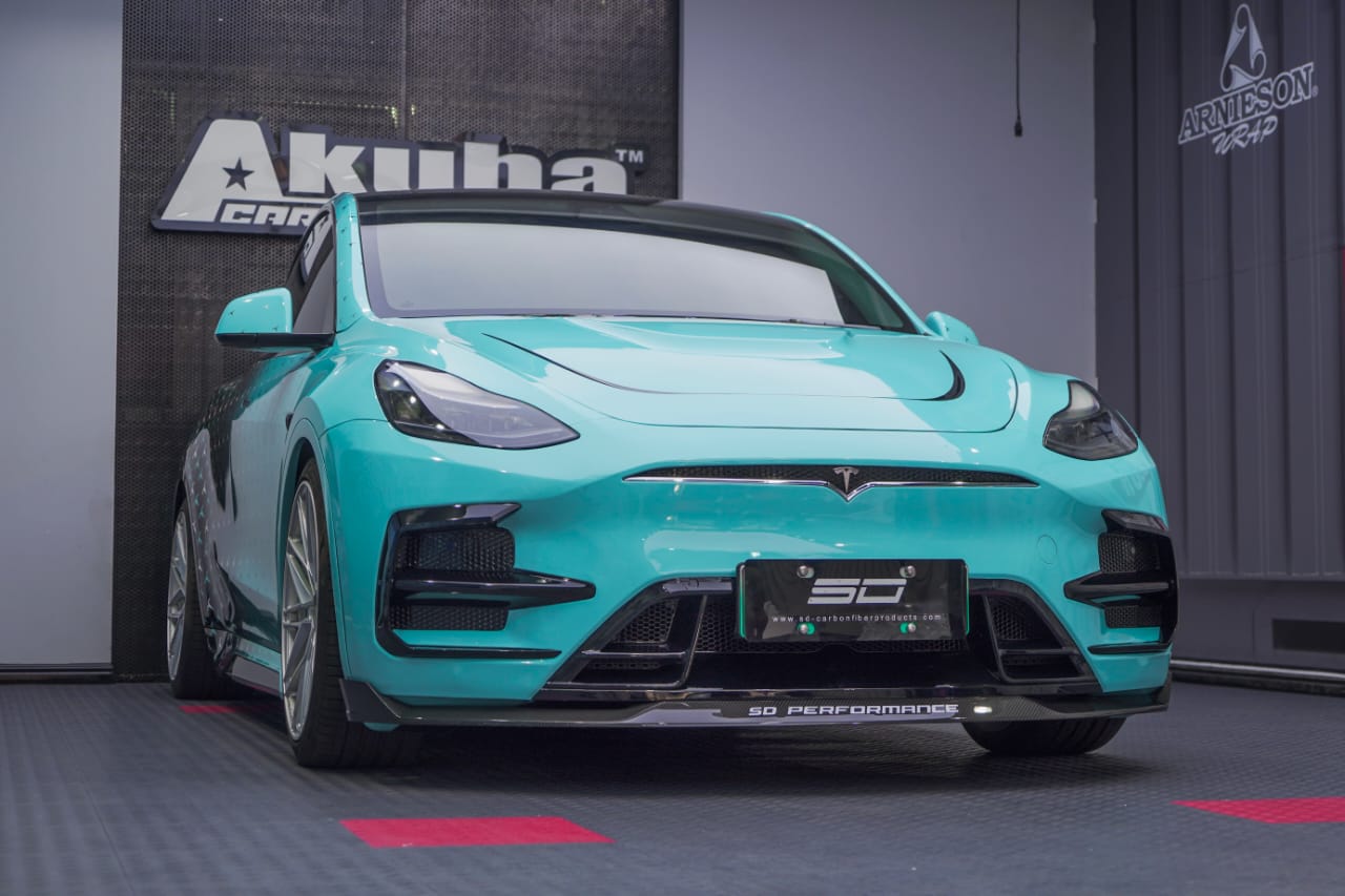 SD Carbon Tesla Model Y Full Plastic or Dry Carbon Narrowbody Bodykit Aftermarket Carbon Fiber Part / Bodykit - Robot Bodykits