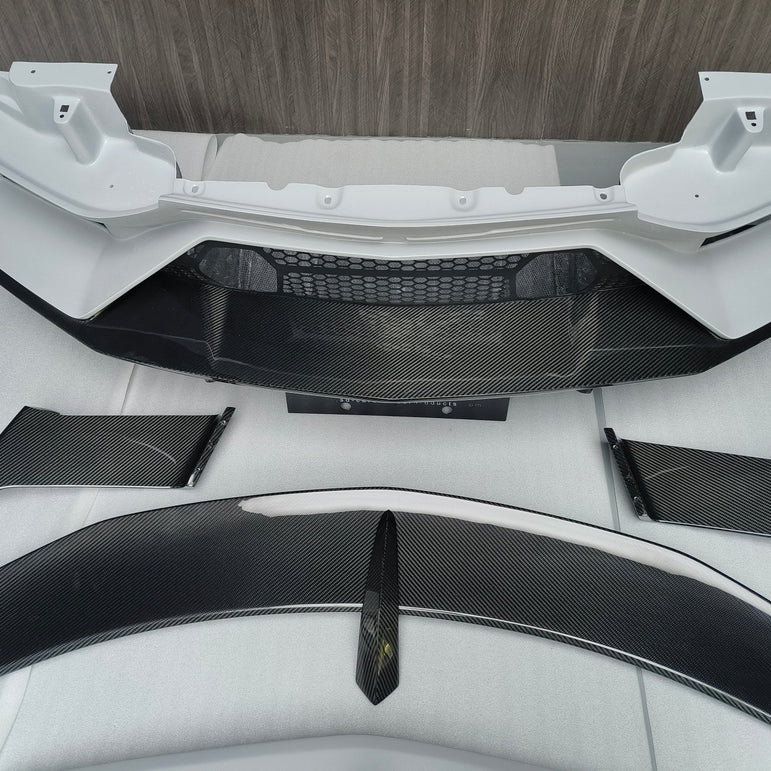 SD Dry Carbon Fibre Conversion Full Body Kit Conversion for Lamborghini Aventador LP700/720/740/750 Upgrade to SVJ Full Body Kit Aftermarket Carbon Fiber Part / Bodykit - Robot Bodykits