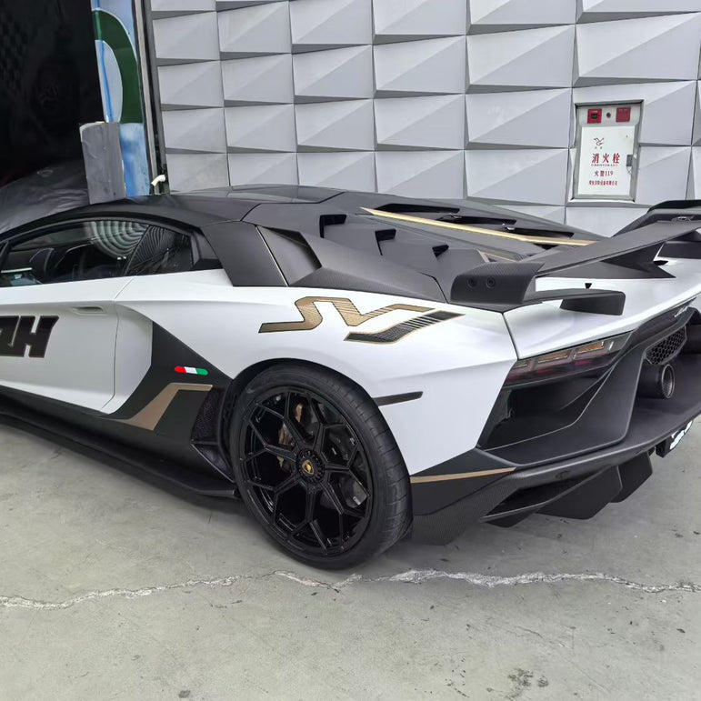 SD Dry Carbon Fibre Conversion Full Body Kit Conversion for Lamborghini Aventador LP700/720/740/750 Upgrade to SVJ Full Body Kit Aftermarket Carbon Fiber Part / Bodykit - Robot Bodykits