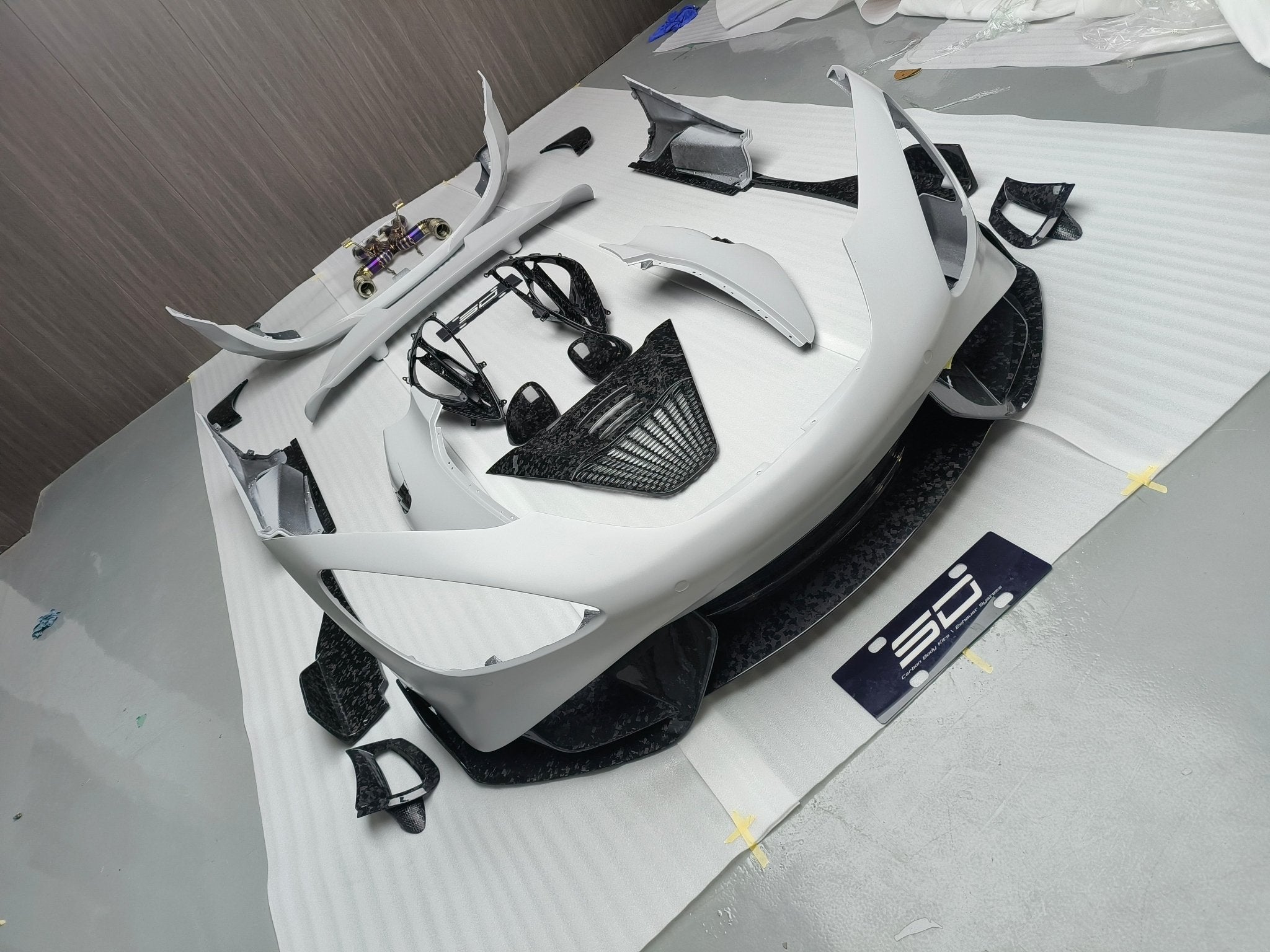 SD Dry Carbon Fibre Conversion Full Body Kit for McLaren 720S to 765LT Aftermarket Carbon Fiber Part / Bodykit - Robot Bodykits