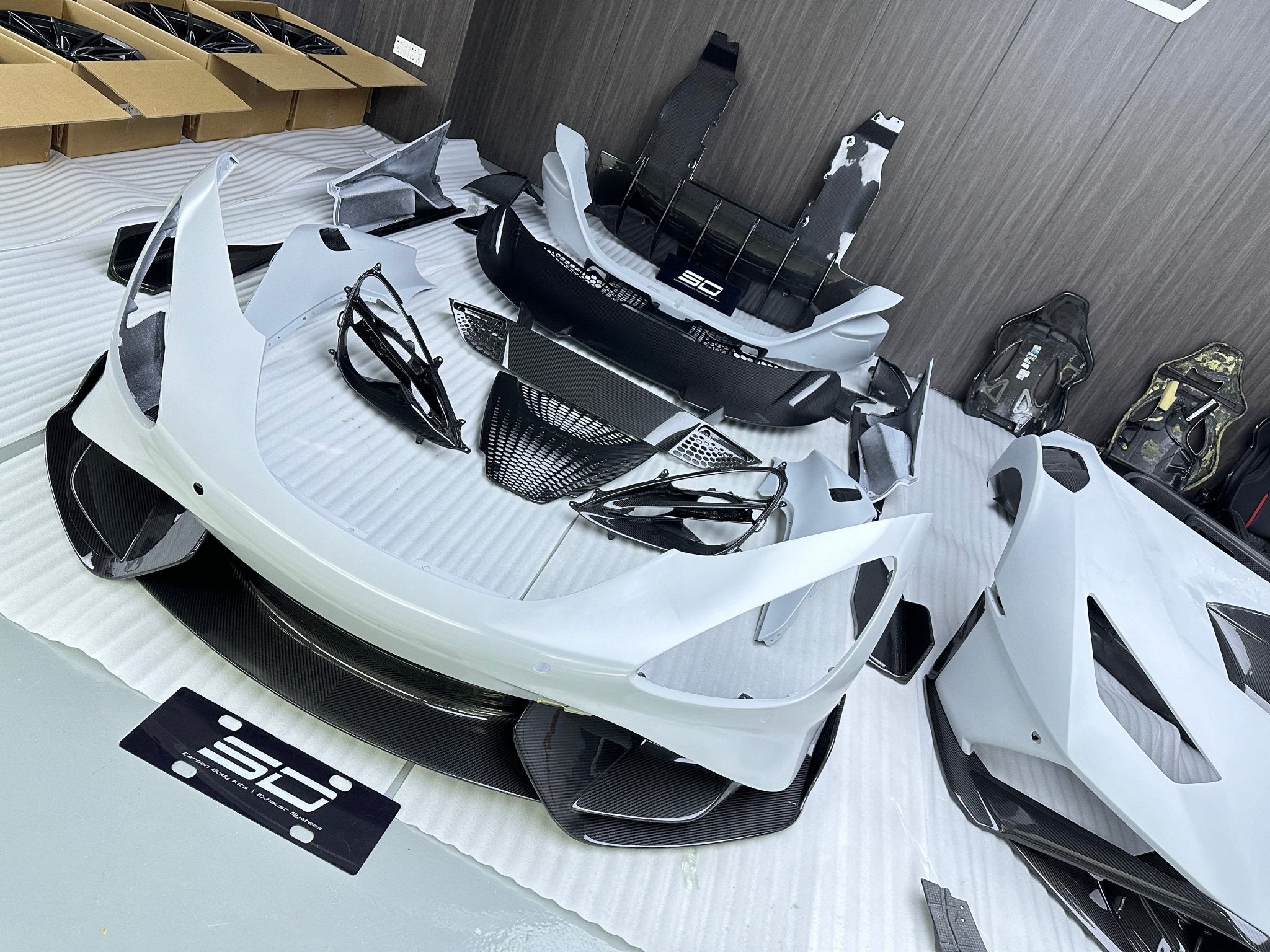 SD Dry Carbon Fibre Conversion Full Body Kit for McLaren 720S to 765LT Aftermarket Carbon Fiber Part / Bodykit - Robot Bodykits