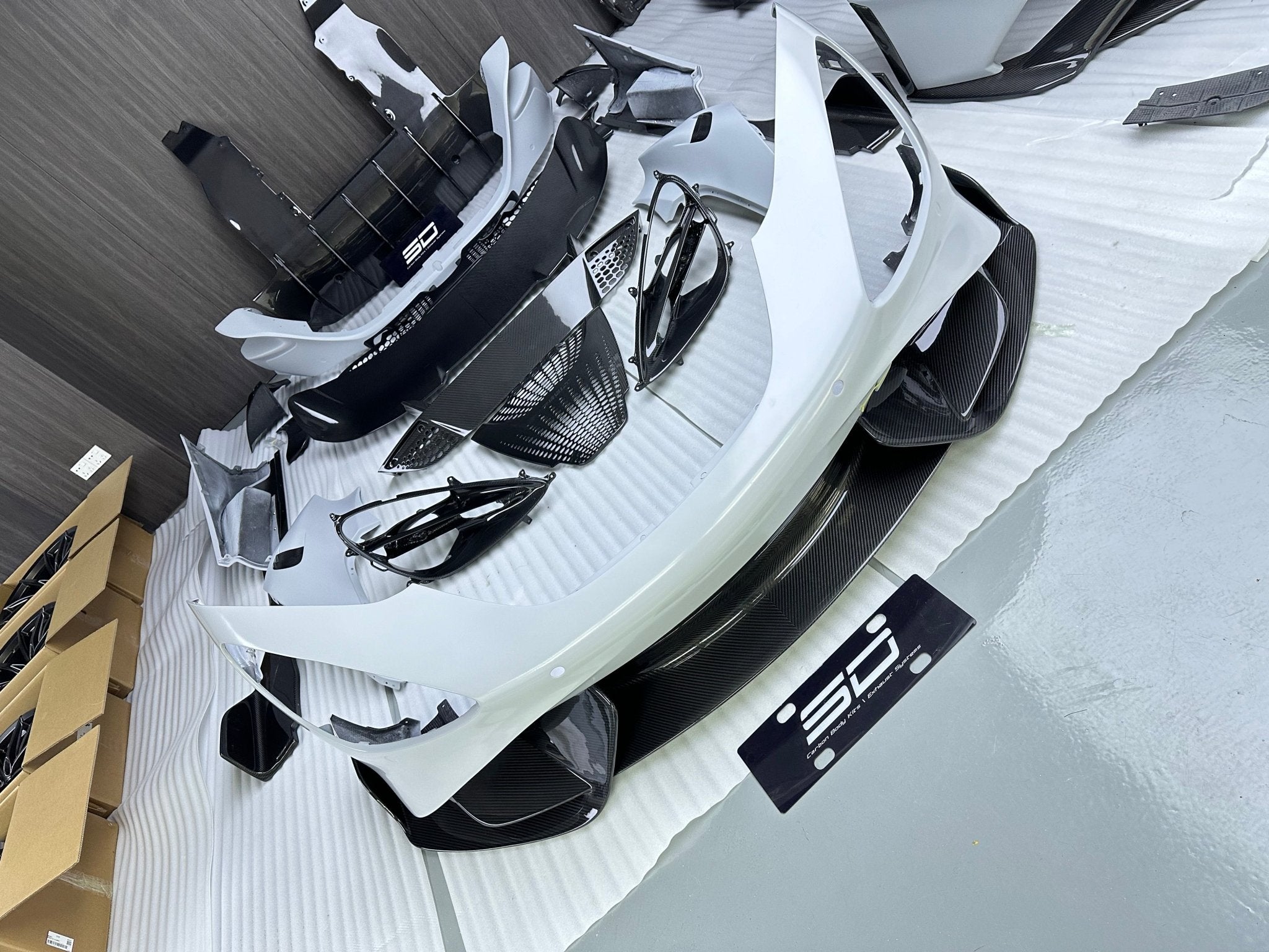 SD Dry Carbon Fibre Conversion Full Body Kit for McLaren 720S to 765LT Aftermarket Carbon Fiber Part / Bodykit - Robot Bodykits