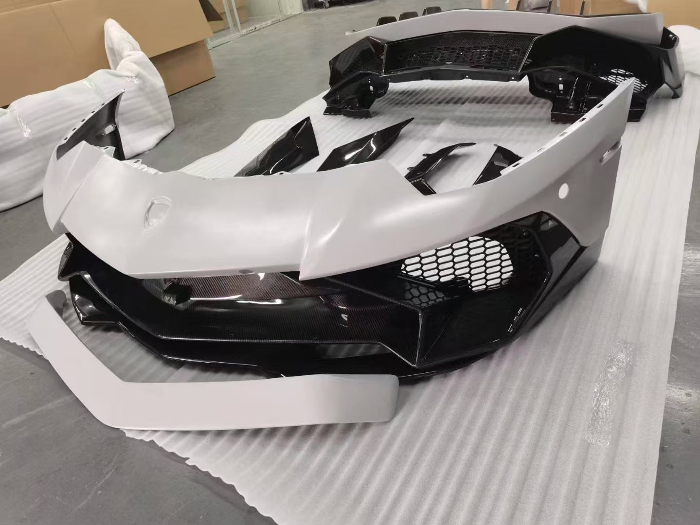 SD Dry Carbon Fibre Full Body Kit Conversion for Lamborghini Aventador LP700/720/740/750 Upgrade to SV Full Body Kit Aftermarket Carbon Fiber Part / Bodykit - Robot Bodykits