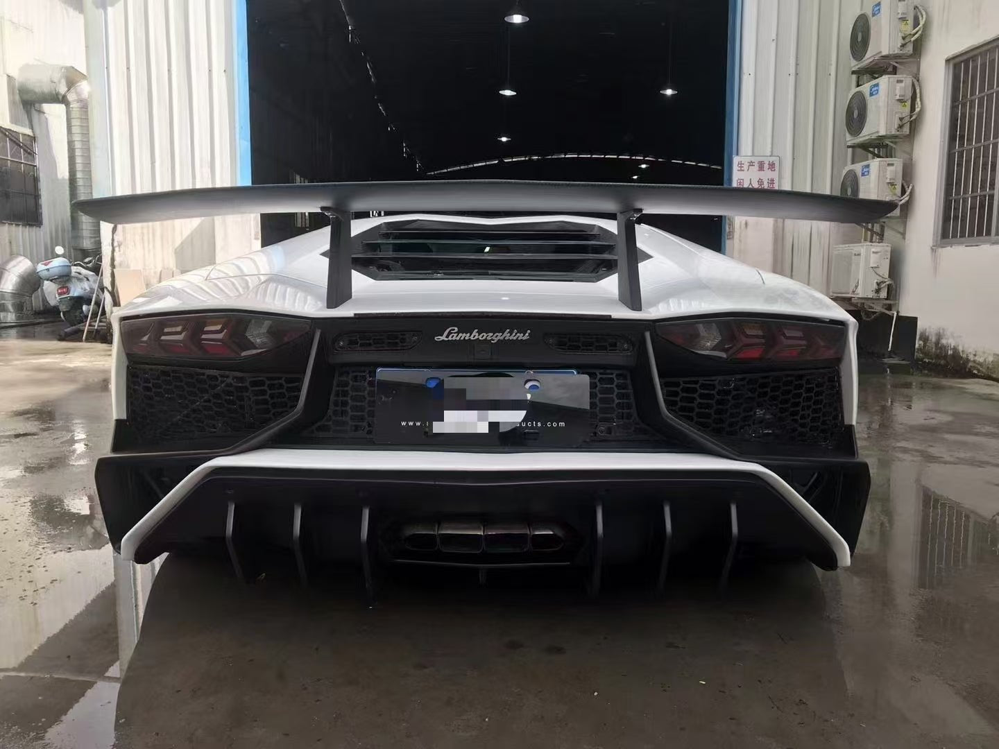 SD Dry Carbon Fibre Full Body Kit Conversion for Lamborghini Aventador LP700/720/740/750 Upgrade to SV Full Body Kit Aftermarket Carbon Fiber Part / Bodykit - Robot Bodykits