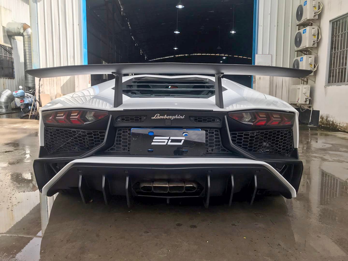 SD Dry Carbon Fibre Full Body Kit Conversion for Lamborghini Aventador LP700/720/740/750 Upgrade to SV Full Body Kit Aftermarket Carbon Fiber Part / Bodykit - Robot Bodykits