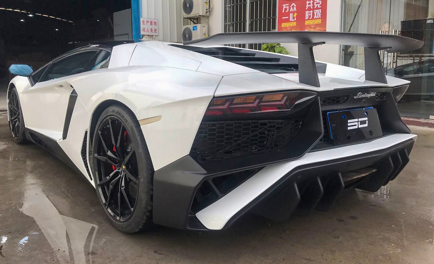 SD Dry Carbon Fibre Full Body Kit Conversion for Lamborghini Aventador LP700/720/740/750 Upgrade to SV Full Body Kit Aftermarket Carbon Fiber Part / Bodykit - Robot Bodykits