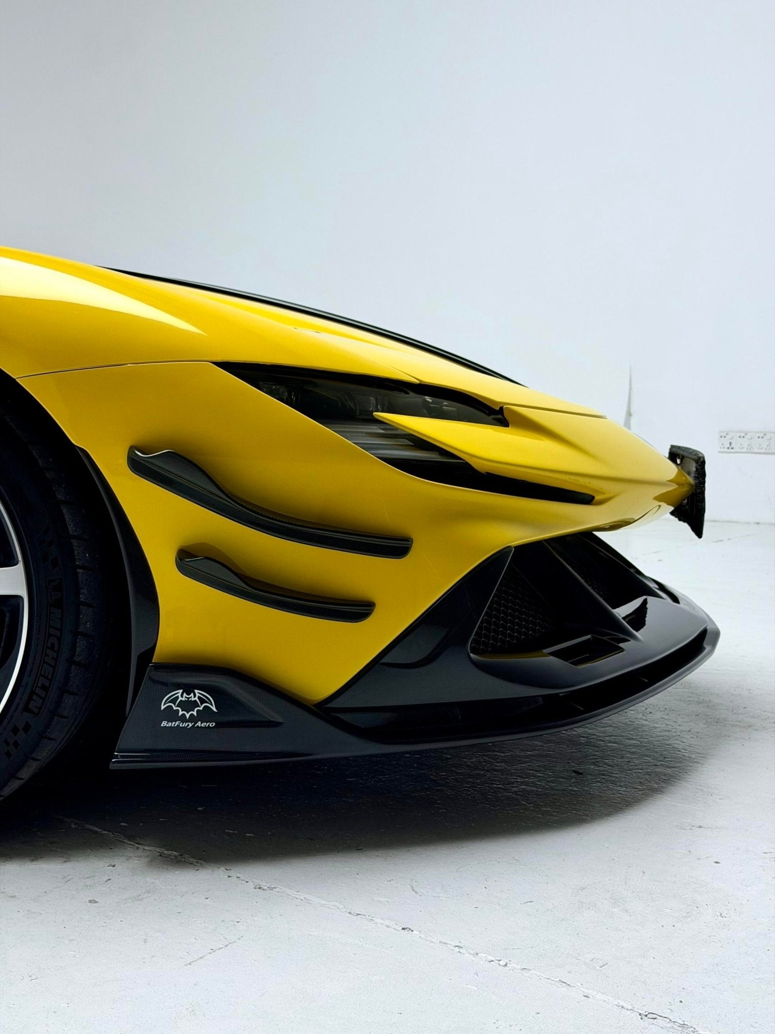 SD Dry Carbon Fibre (Prepreg) Full Aero Bodykit for Ferrari SF90 Aftermarket Carbon Fiber Part / Bodykit - Robot Bodykits