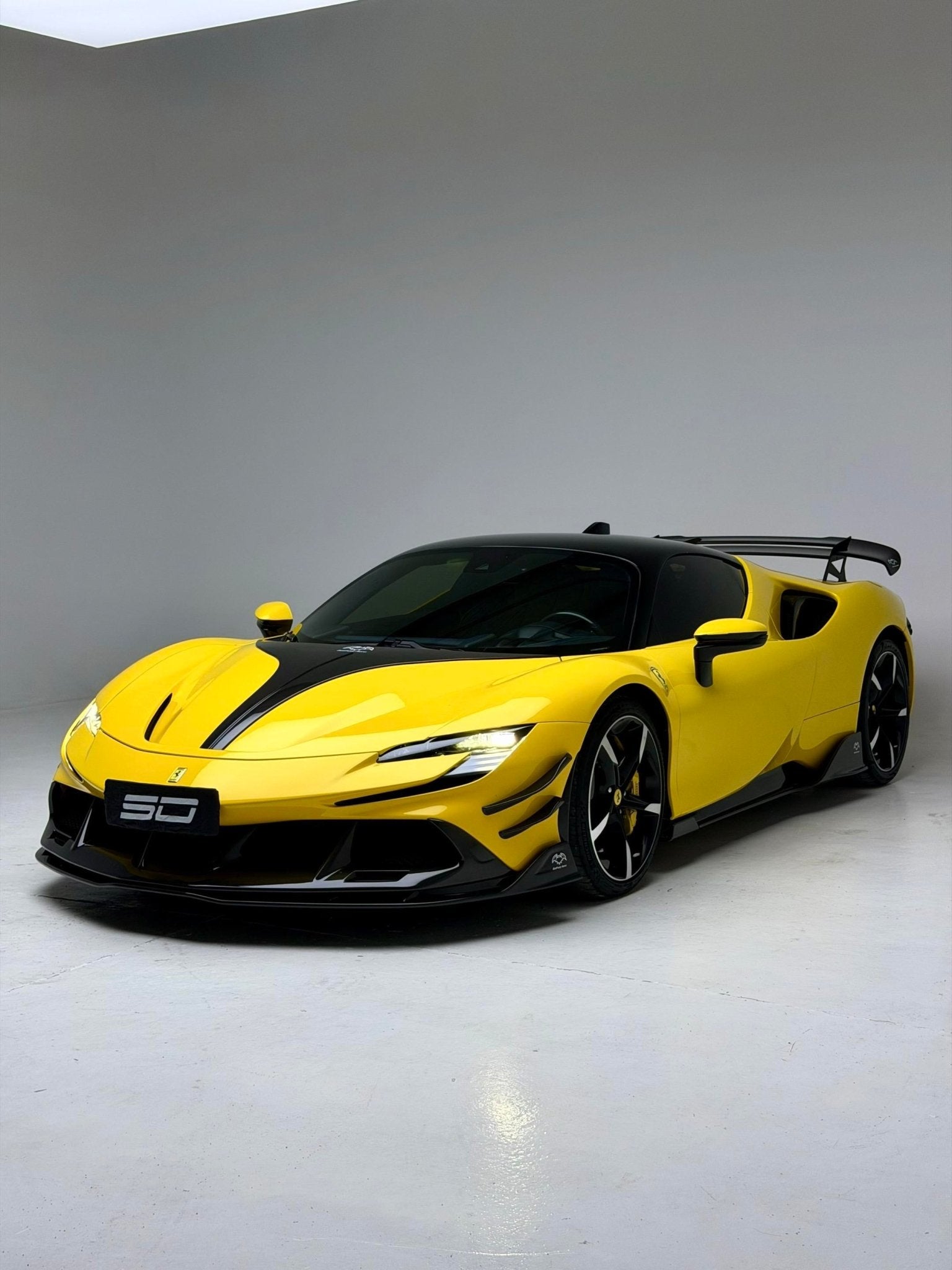 SD Dry Carbon Fibre (Prepreg) Full Aero Bodykit for Ferrari SF90 Aftermarket Carbon Fiber Part / Bodykit - Robot Bodykits