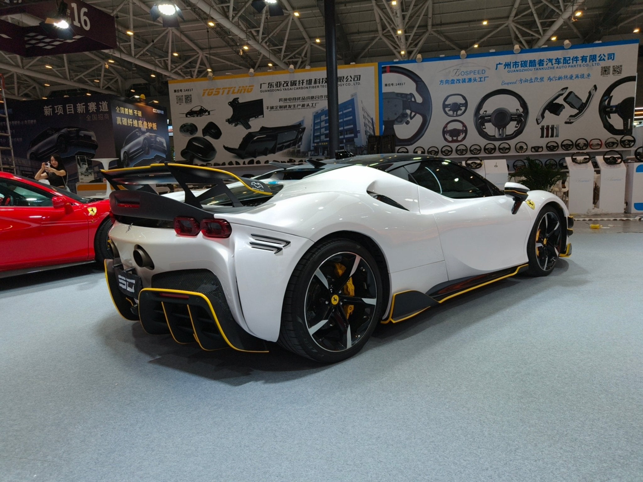 SD Dry Carbon Fibre (Prepreg) Full Aero Bodykit for Ferrari SF90 Aftermarket Carbon Fiber Part / Bodykit - Robot Bodykits