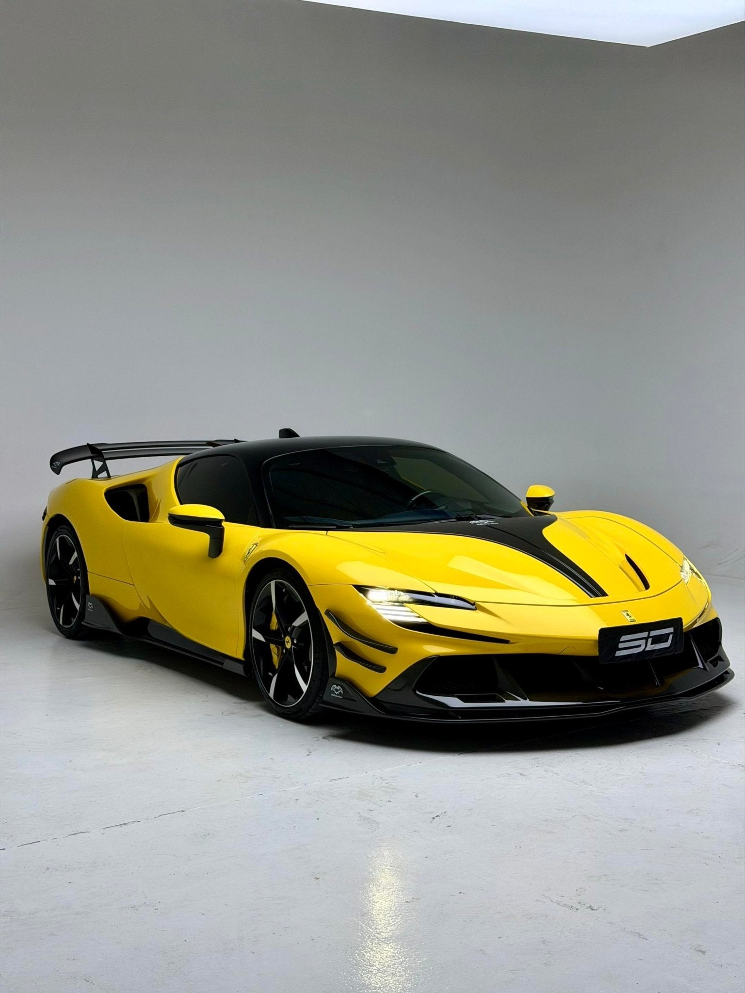 SD Dry Carbon Fibre (Prepreg) Full Aero Bodykit for Ferrari SF90 Aftermarket Carbon Fiber Part / Bodykit - Robot Bodykits