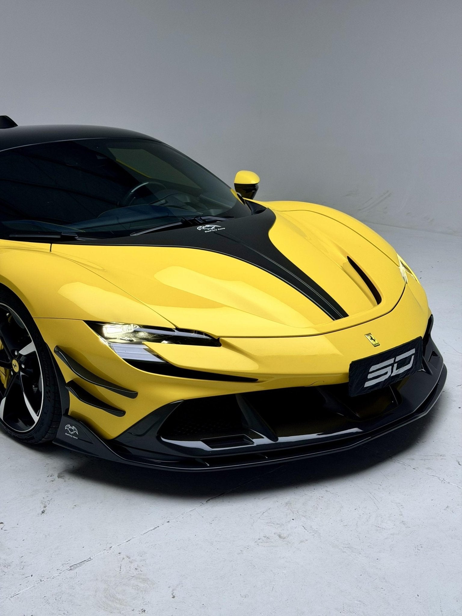 SD Dry Carbon Fibre (Prepreg) Full Aero Bodykit for Ferrari SF90 Aftermarket Carbon Fiber Part / Bodykit - Robot Bodykits