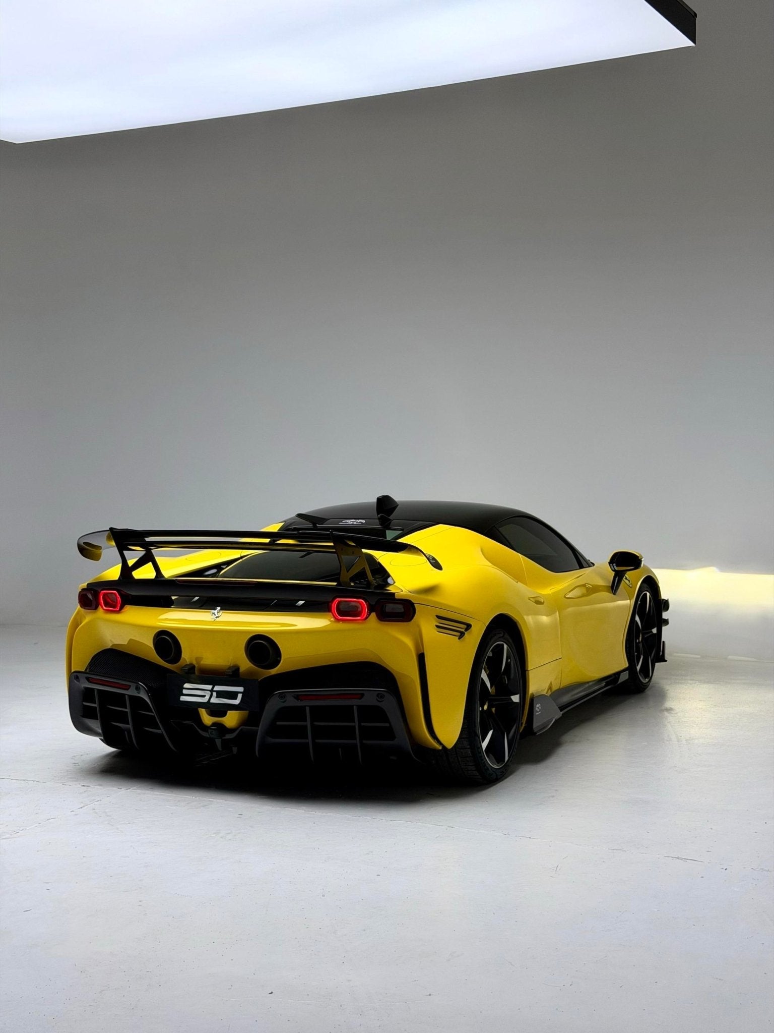 SD Dry Carbon Fibre (Prepreg) Full Aero Bodykit for Ferrari SF90 Aftermarket Carbon Fiber Part / Bodykit - Robot Bodykits