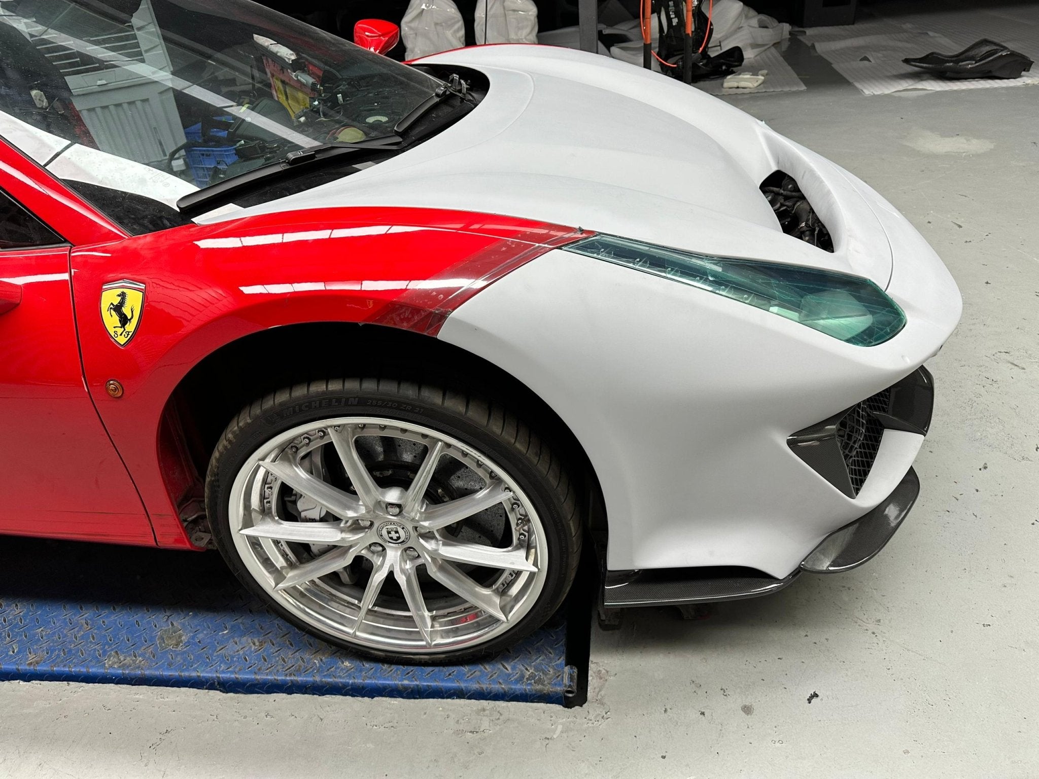 SD Dynamics Full Ferrari 488GTB Upgrade to Pista Conversion Body Kit Aftermarket Carbon Fiber Part / Bodykit - Robot Bodykits