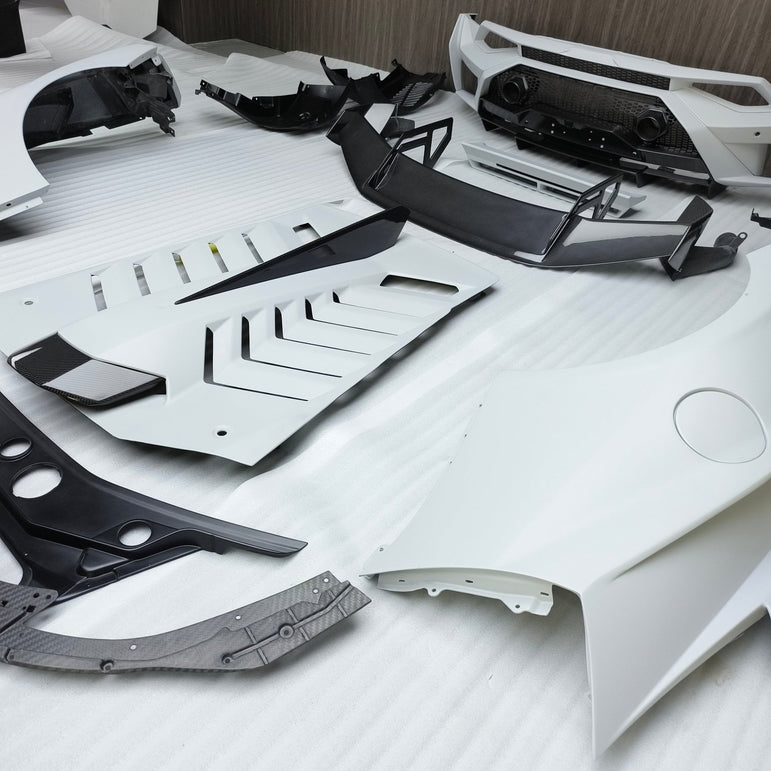 SD Dynamics Lamborghini Huracan to STO Conversion Dry - Carbon Full Body Kit Aftermarket Carbon Fiber Part / Bodykit - Robot Bodykits