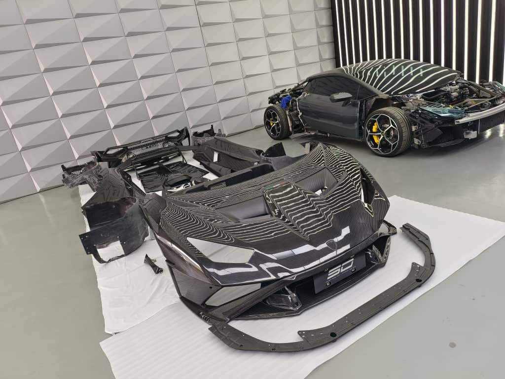 SD Dynamics Lamborghini Huracan to STO Conversion Dry - Carbon Full Body Kit Aftermarket Carbon Fiber Part / Bodykit - Robot Bodykits