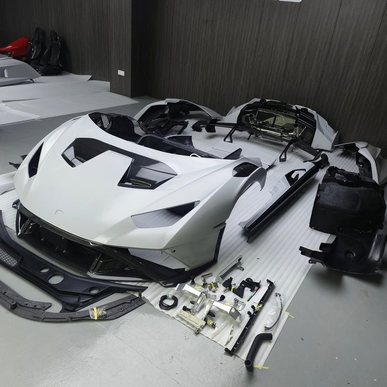 SD Dynamics Lamborghini Huracan to STO Conversion Dry - Carbon Full Body Kit Aftermarket Carbon Fiber Part / Bodykit - Robot Bodykits