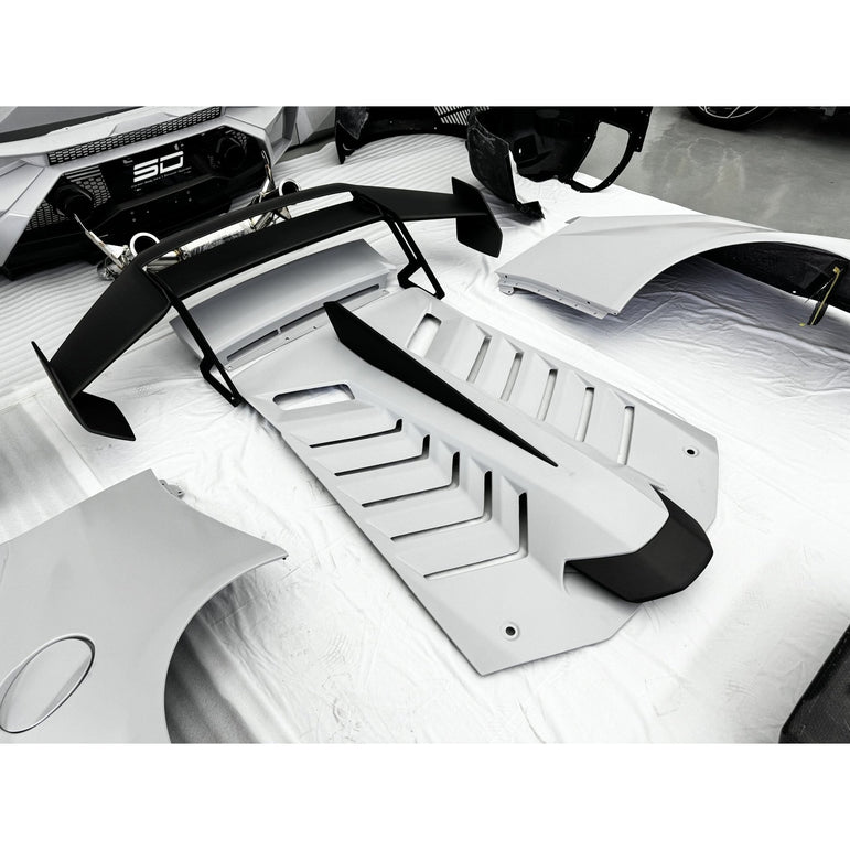SD Dynamics Lamborghini Huracan to STO Conversion Dry - Carbon Full Body Kit Aftermarket Carbon Fiber Part / Bodykit - Robot Bodykits