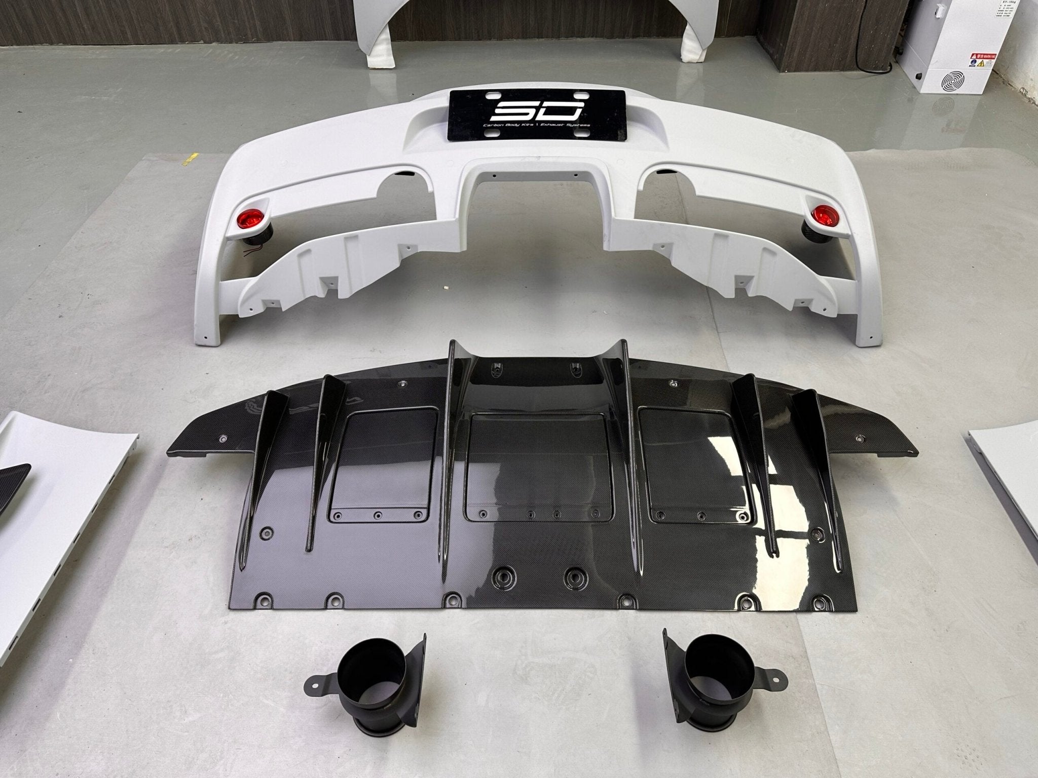 SD Ferrari 458 Italia / Spider Speciale Style Conversion Dry - Carbon Body Kit – Real Prepreg Dry Carbon Aftermarket Carbon Fiber Part / Bodykit - Robot Bodykits