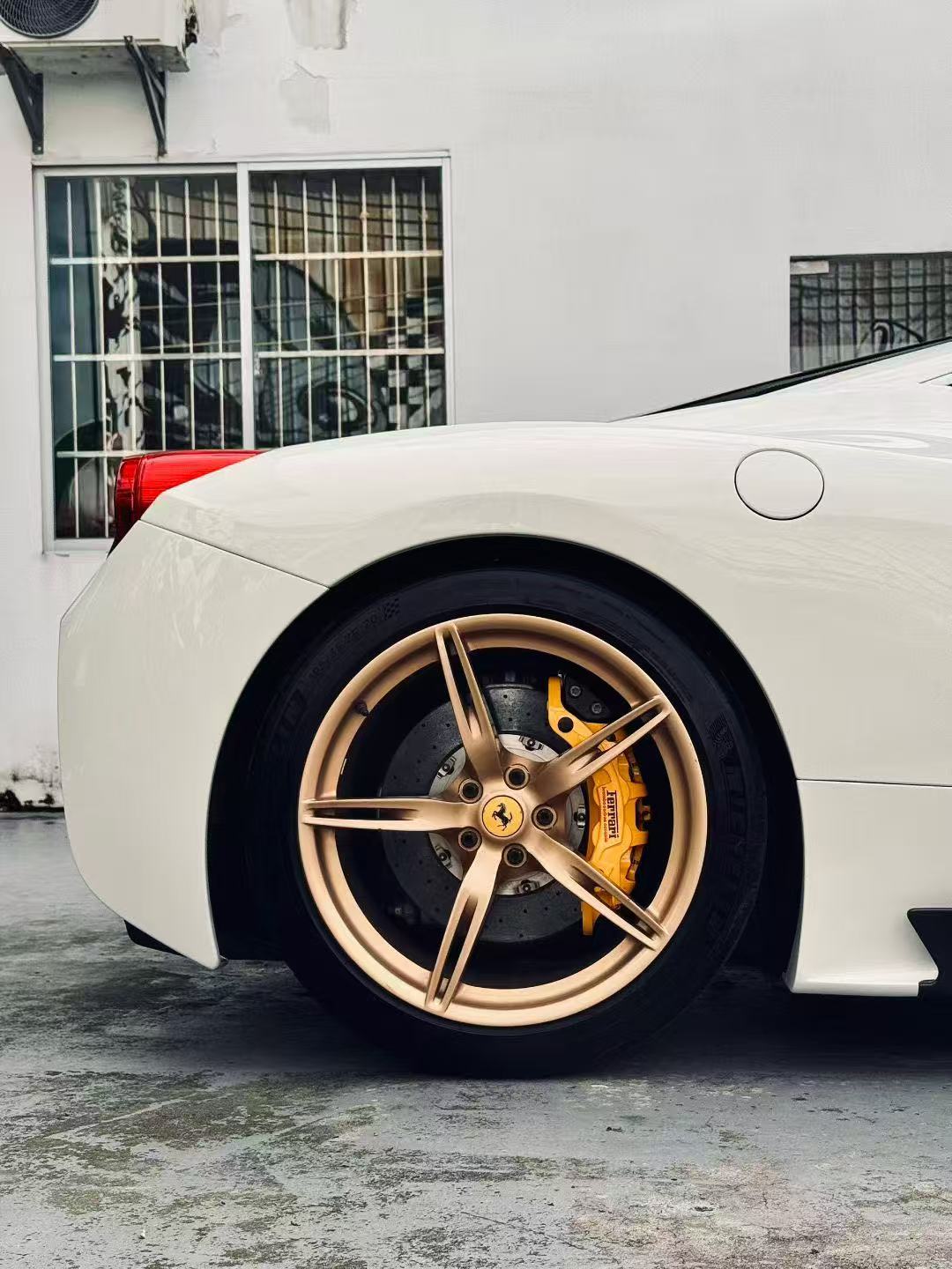 SD Ferrari 458 Italia / Spider Speciale Style Conversion Dry - Carbon Body Kit – Real Prepreg Dry Carbon Aftermarket Carbon Fiber Part / Bodykit - Robot Bodykits