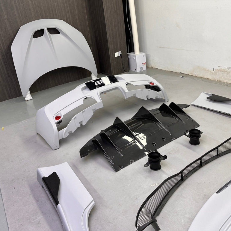SD Ferrari 458 Italia / Spider Speciale Style Conversion Dry - Carbon Body Kit – Real Prepreg Dry Carbon Aftermarket Carbon Fiber Part / Bodykit - Robot Bodykits