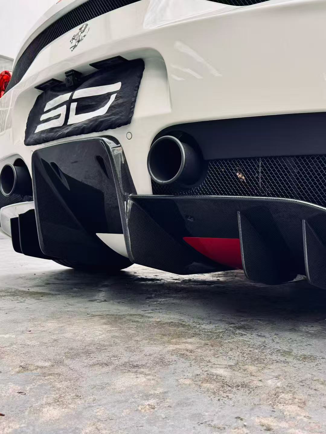 SD Ferrari 458 Italia / Spider Speciale Style Conversion Dry - Carbon Body Kit – Real Prepreg Dry Carbon Aftermarket Carbon Fiber Part / Bodykit - Robot Bodykits