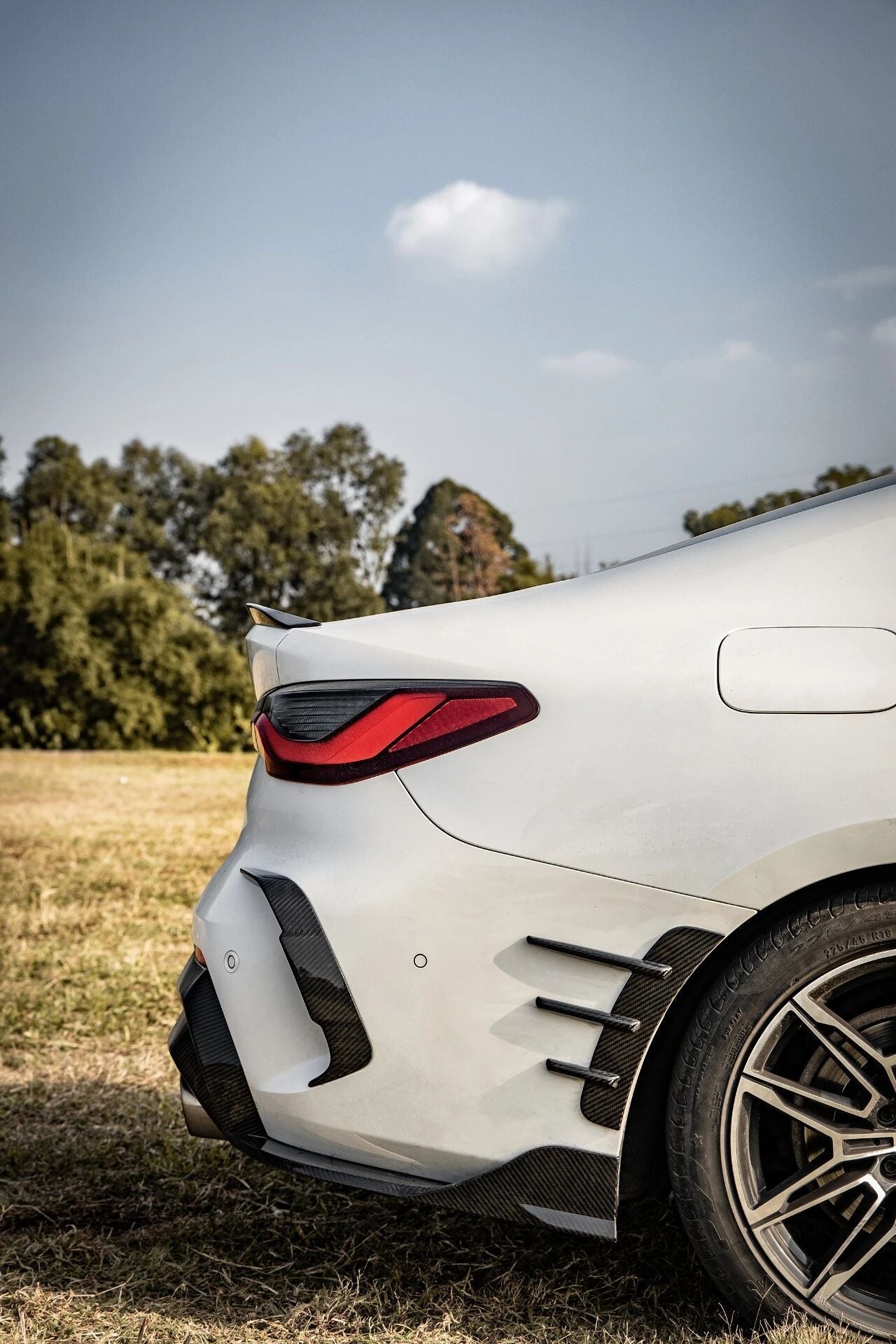 SOOQOO BMW G22 Body Kit SQ Style Dry Carbon Fiber Body Kit Aftermarket Carbon Fiber Part / Bodykit - Robot Bodykits