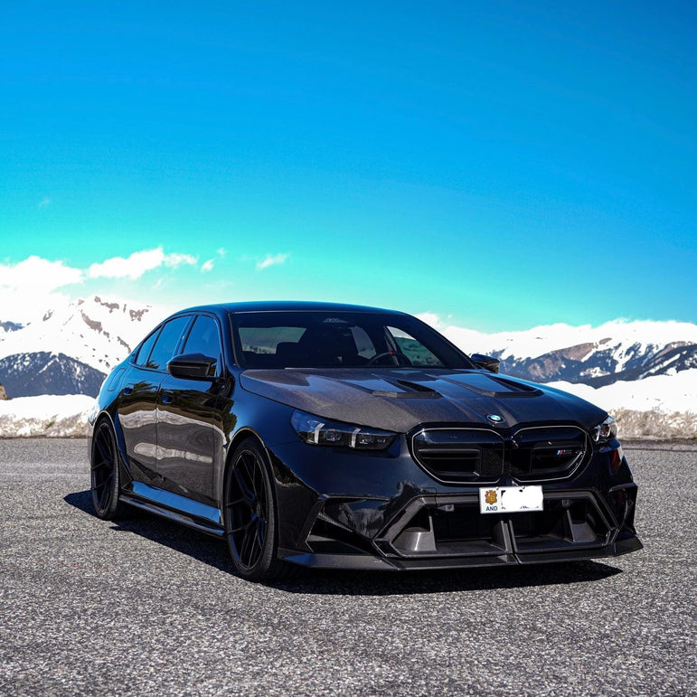 TAKD BMW 5 Series 530 540 & i5 e/x Drive40 M60 G60 G61, G90, G99 Full Dry - Carbon Bonnet (Prepreg) Aftermarket Carbon Fiber Part / Bodykit - Robot Bodykits