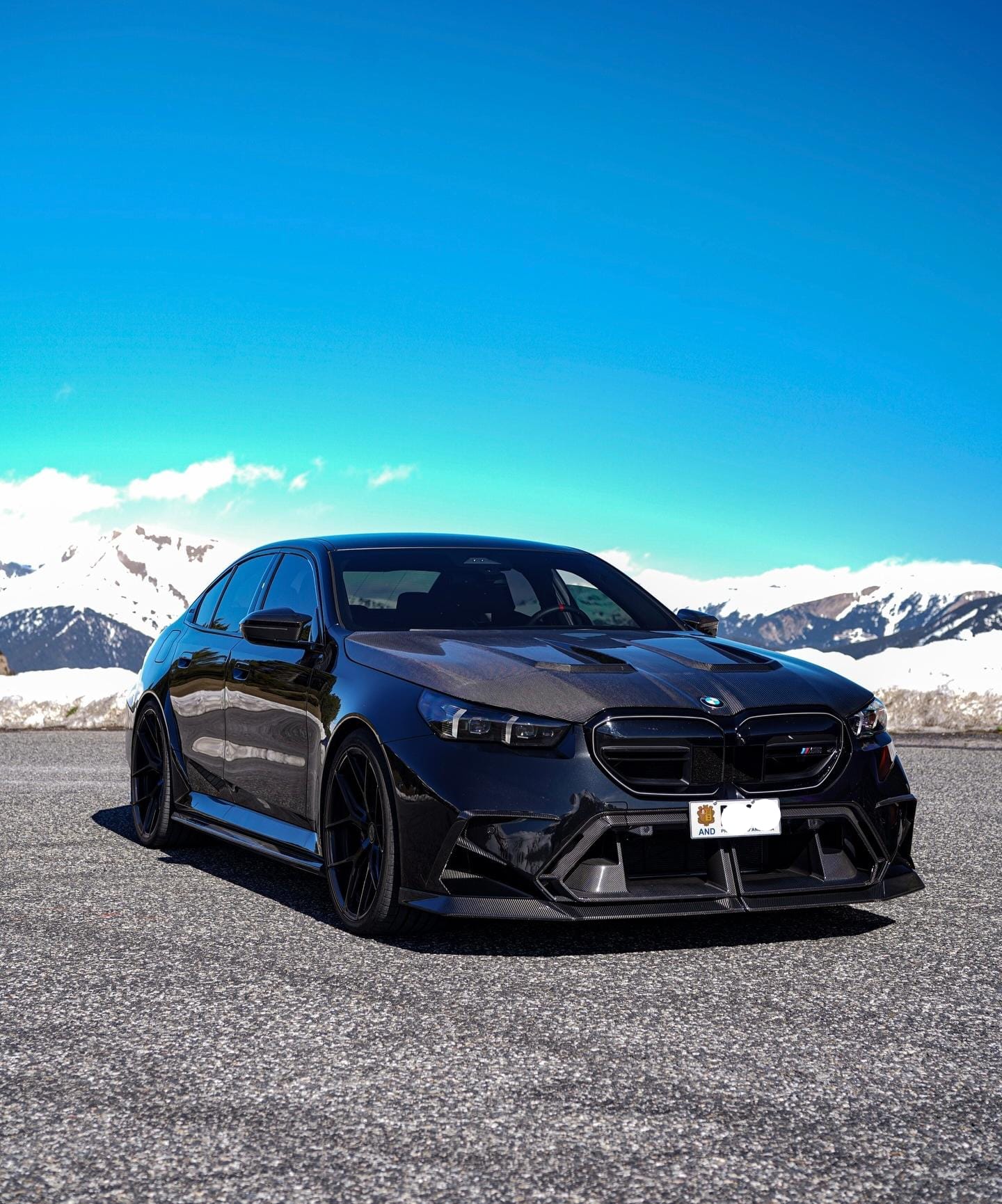 TAKD BMW 5 Series 530 540 & i5 e/x Drive40 M60 G60 G61, G90, G99 Full Dry - Carbon Bonnet (Prepreg) Aftermarket Carbon Fiber Part / Bodykit - Robot Bodykits