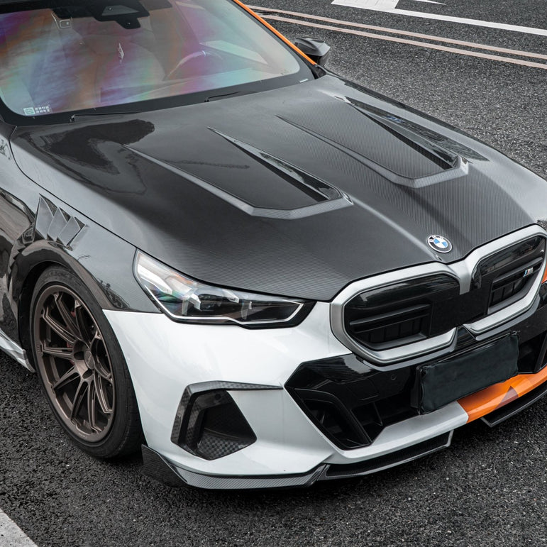 TAKD BMW 5 Series 530 540 & i5 e/x Drive40 M60 G60 G61, G90, G99 Full Dry - Carbon Bonnet (Prepreg) Aftermarket Carbon Fiber Part / Bodykit - Robot Bodykits