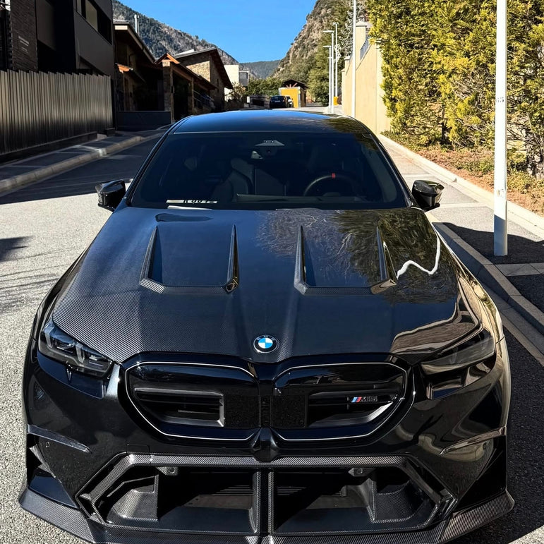 TAKD BMW 5 Series 530 540 & i5 e/x Drive40 M60 G60 G61, G90, G99 Full Dry - Carbon Bonnet (Prepreg) Aftermarket Carbon Fiber Part / Bodykit - Robot Bodykits