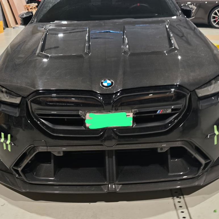 TAKD BMW 5 Series 530 540 & i5 e/x Drive40 M60 G60 G61, G90, G99 Full Dry - Carbon Bonnet (Prepreg) Aftermarket Carbon Fiber Part / Bodykit - Robot Bodykits