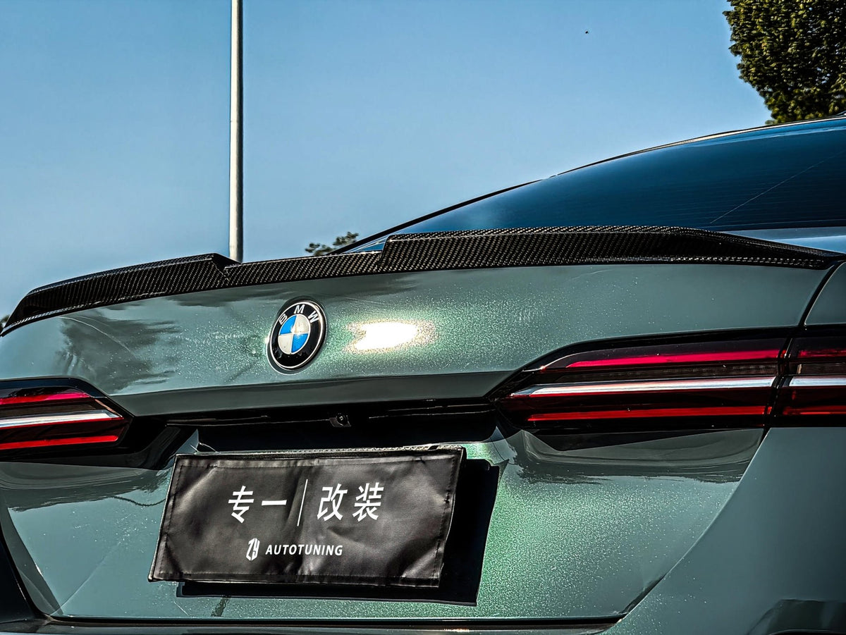 TAKD CARBON Dry Carbon Fibre Aero Body Kit for BMW 5-Series G60 Aftermarket Carbon Fiber Part / Bodykit - Robot Bodykits