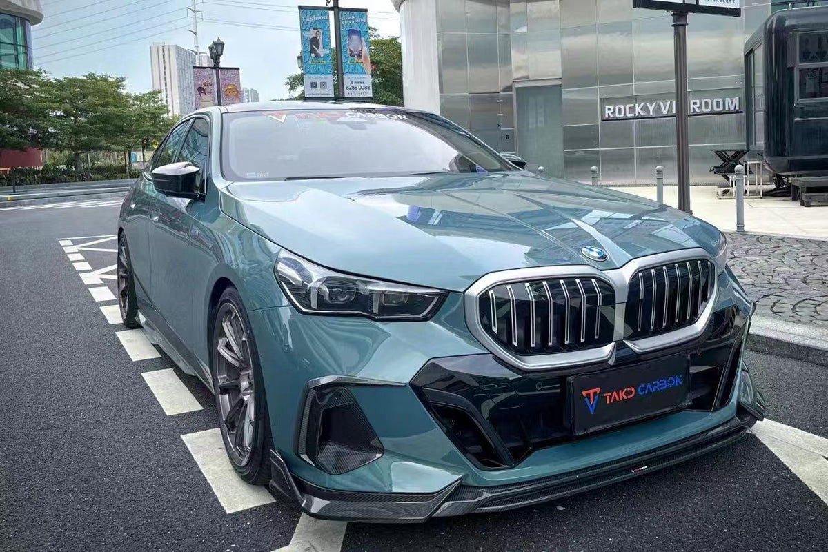 TAKD CARBON Dry Carbon Fibre Aero Body Kit for BMW 5-Series G60 Aftermarket Carbon Fiber Part / Bodykit - Robot Bodykits