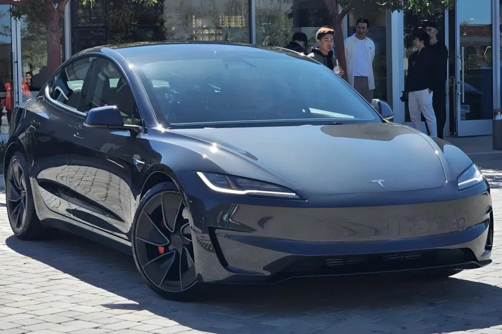 Tesla Model 3 2023+ Performance Style Front Bumper Kit Aftermarket Carbon Fiber Part / Bodykit - Robot Bodykits