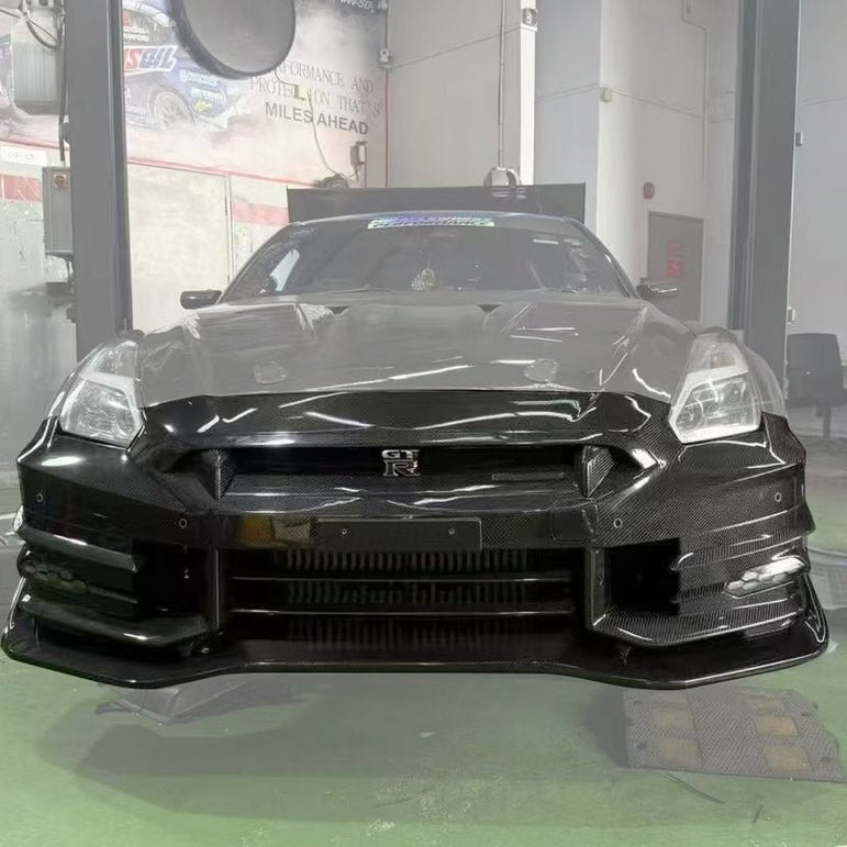 TS Style V2 Dry - Carbon Front Bumper & Front Lip for Nissan GTR GT - R R35 2008 - 2022 Full Prepreg Carbon Fiber Aftermarket Carbon Fiber Part / Bodykit - Robot Bodykits
