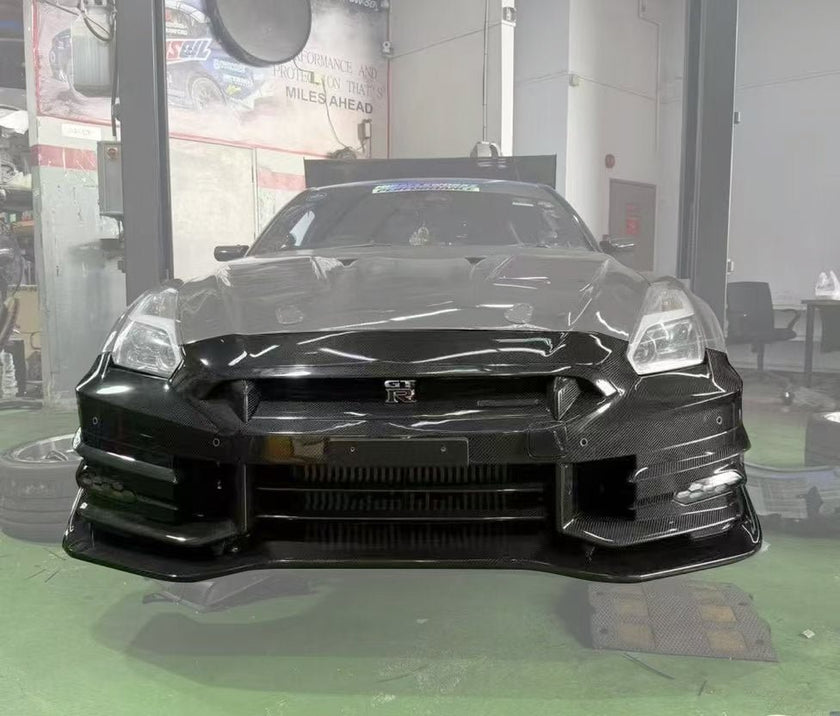 TS Style V2 Dry - Carbon Front Bumper & Front Lip for Nissan GTR GT - R R35 2008 - 2022 Full Prepreg Carbon Fiber Aftermarket Carbon Fiber Part / Bodykit - Robot Bodykits