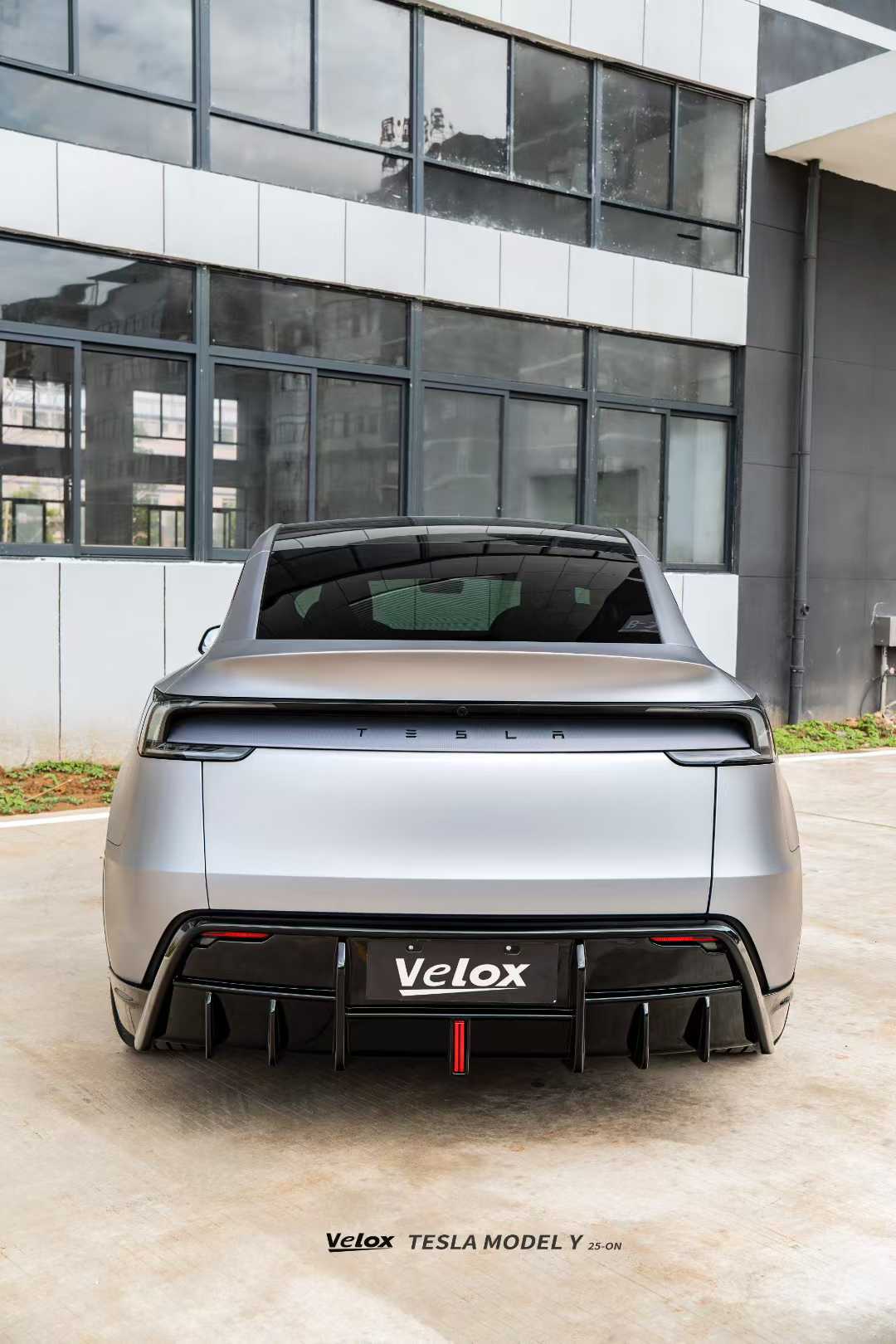 Velox 2025+ Tesla Model Y Lowline Kit Gloss Black Bodykit Aftermarket Carbon Fiber Part / Bodykit - Robot Bodykits