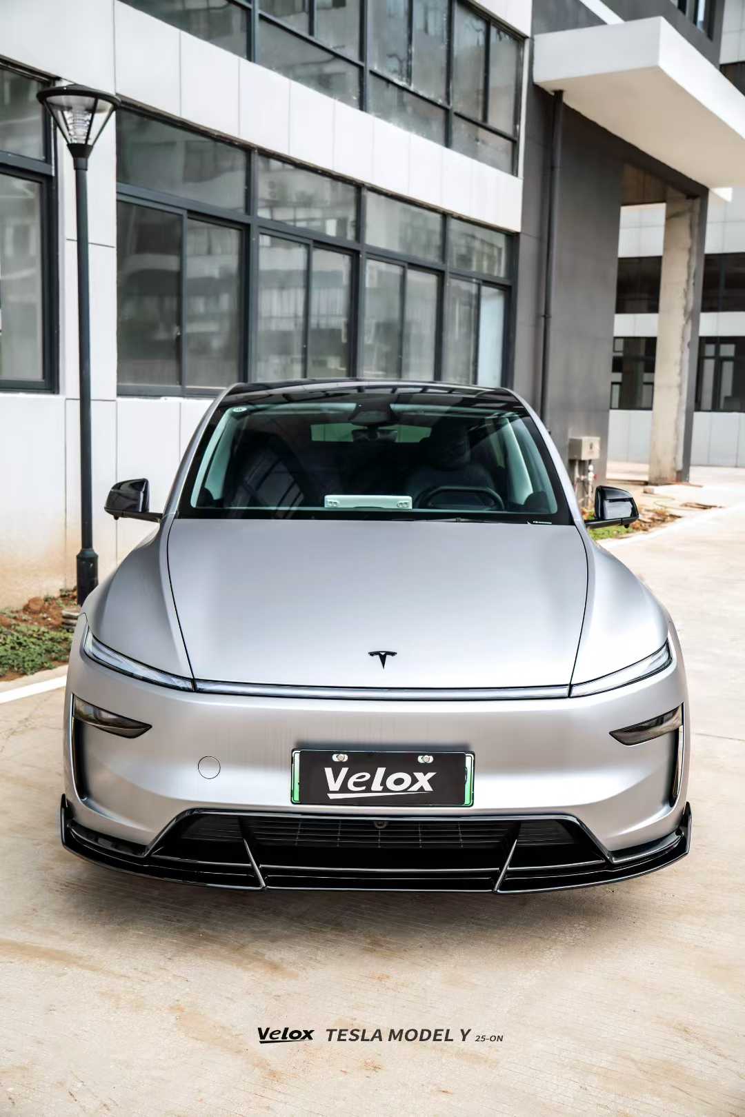 Velox 2025+ Tesla Model Y Lowline Kit Gloss Black Bodykit Aftermarket Carbon Fiber Part / Bodykit - Robot Bodykits