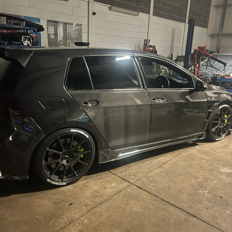Volkswagen Golf Mk7/Mk7.5 (4 Door) OEM+ Double Sided Carbon Fibre Replacement Doors (4) (SE/GTI/R) Aftermarket Carbon Fiber Part / Bodykit - Robot Bodykits