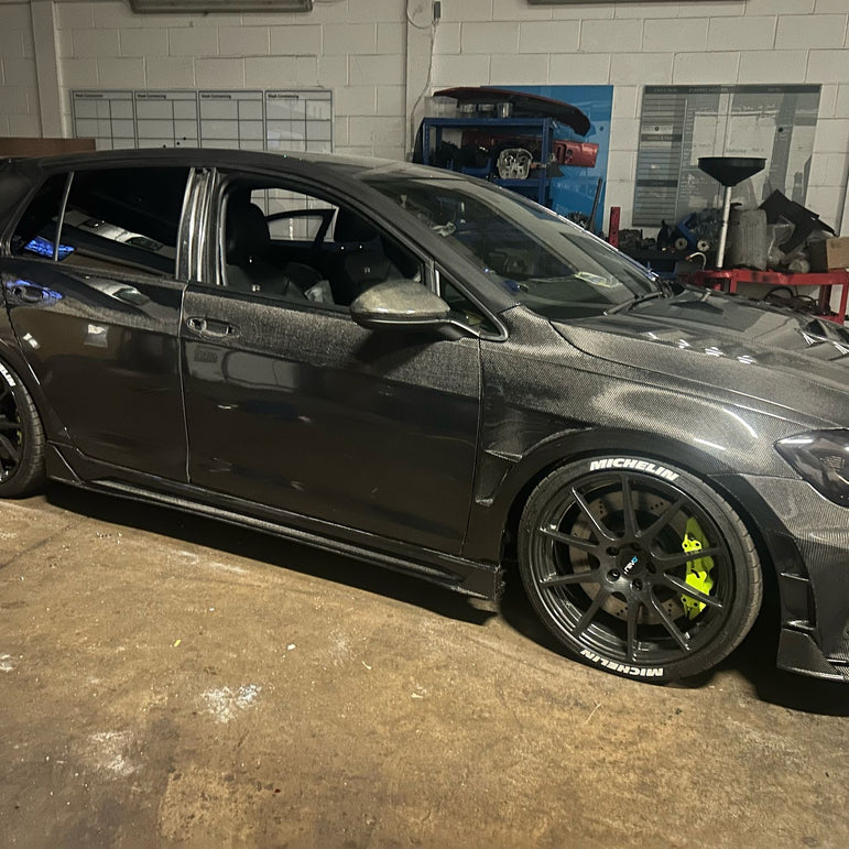 Volkswagen Golf Mk7/Mk7.5 (4 Door) OEM+ Double Sided Carbon Fibre Replacement Doors (4) (SE/GTI/R) Aftermarket Carbon Fiber Part / Bodykit - Robot Bodykits