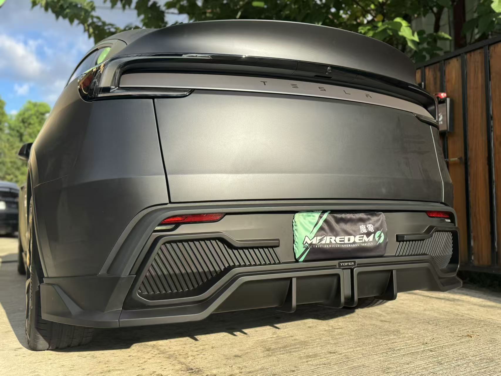 Yofer 2025+ Tesla Model Y Matte Black Lowline Kit Aftermarket Carbon Fiber Part / Bodykit - Robot Bodykits