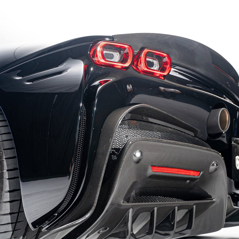 ZACOE Ferrari SF90 Stradale Carbon Fibre Body kit (11pcs/set) Aftermarket Carbon Fiber Part / Bodykit - Robot Bodykits